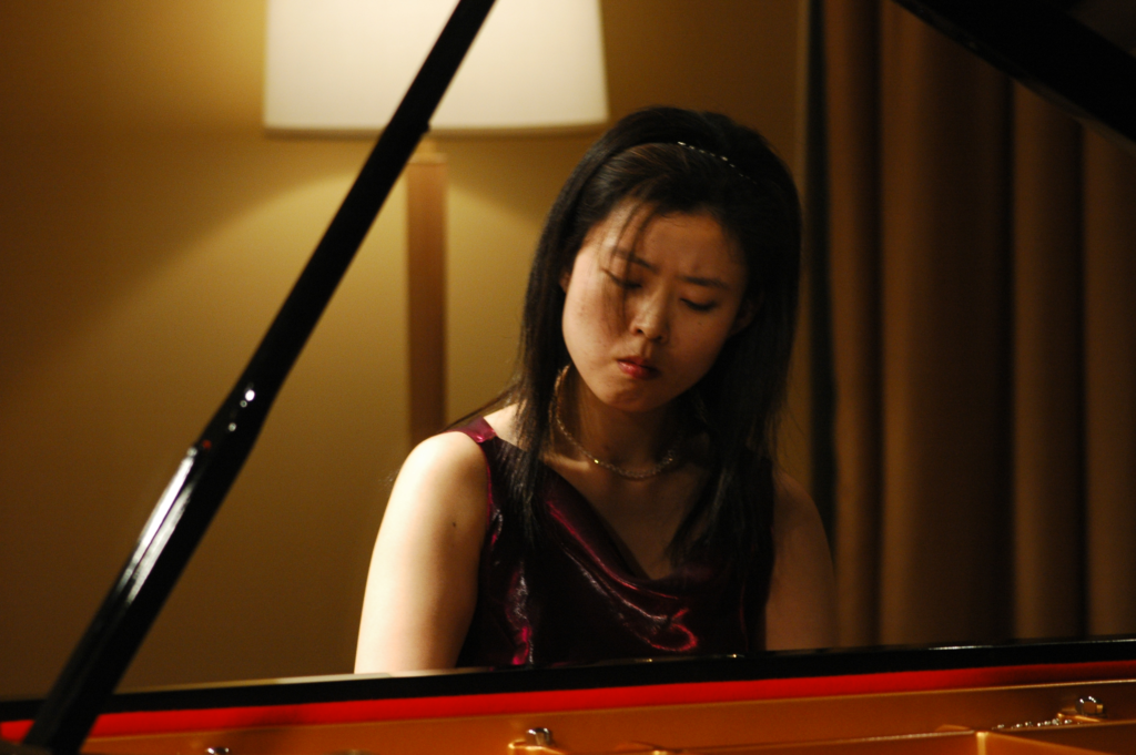Book Review: The Soloist - Dr. Pianist Makiko Hirata DMA
