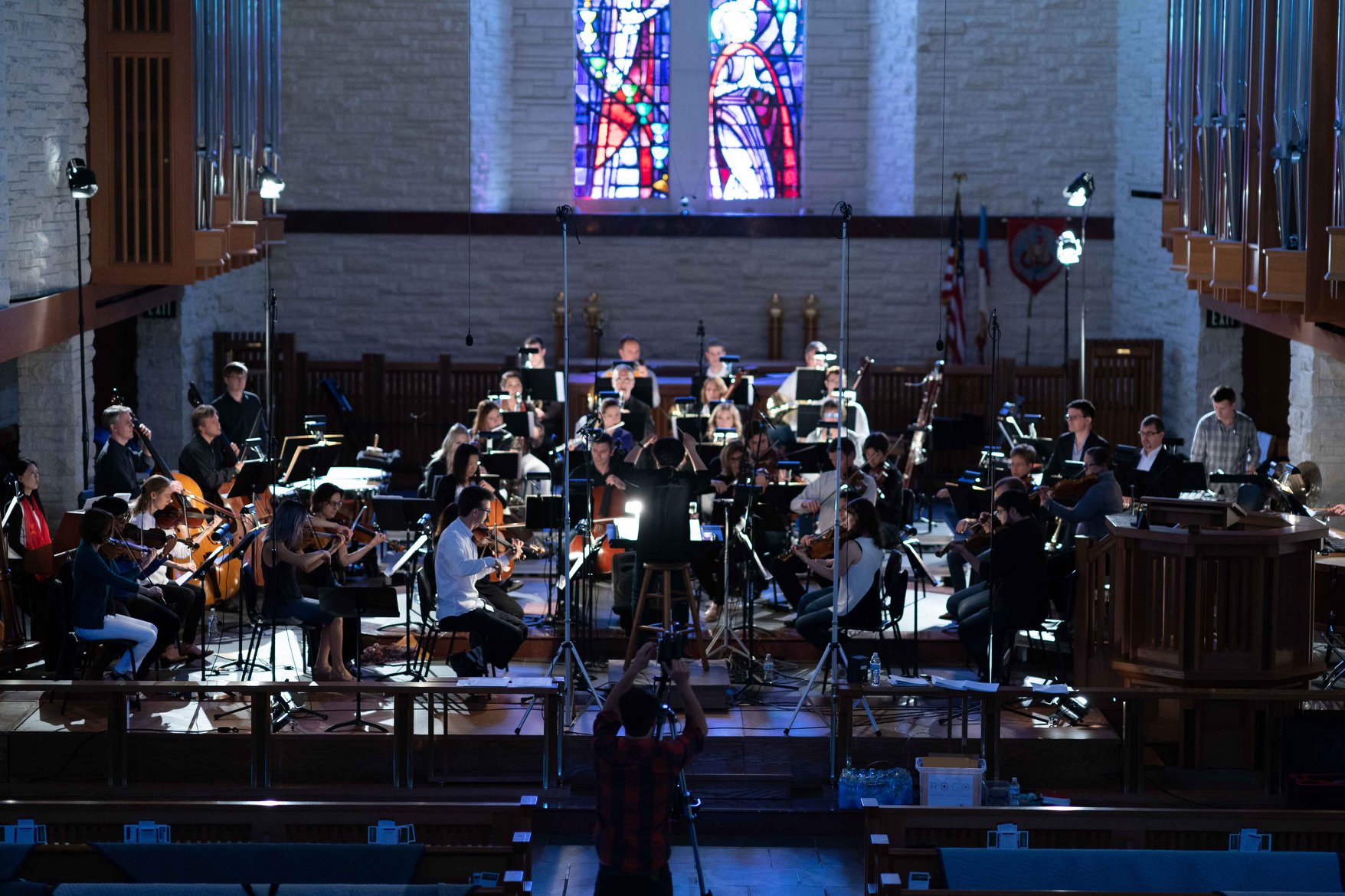 私たちのアルバムのプロデューサーがグラミー賞受賞です！